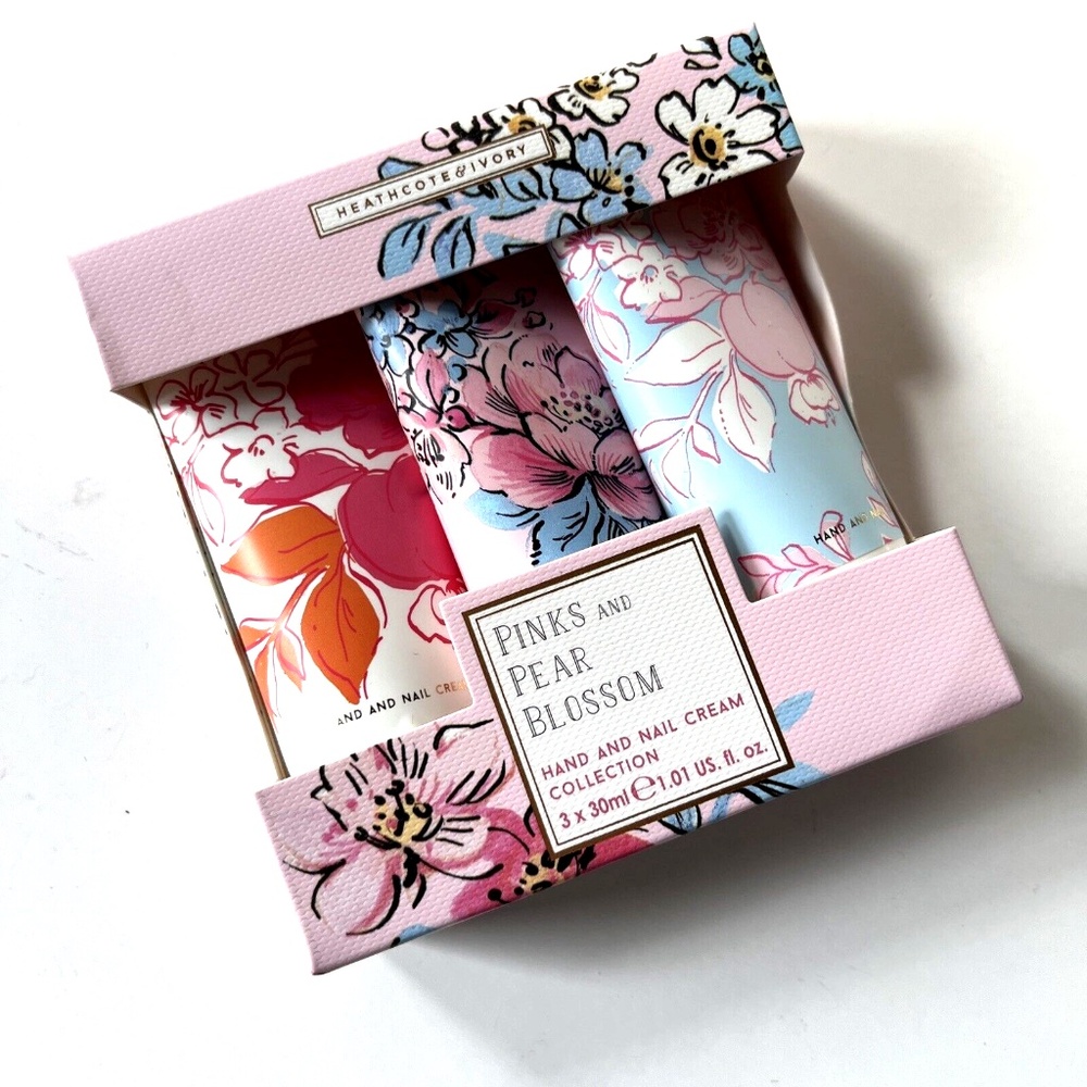 Heathcote & Ivory Hand & Nail Cream Trio Pinks & Pear Blossom 3×30ml Vegan Gift